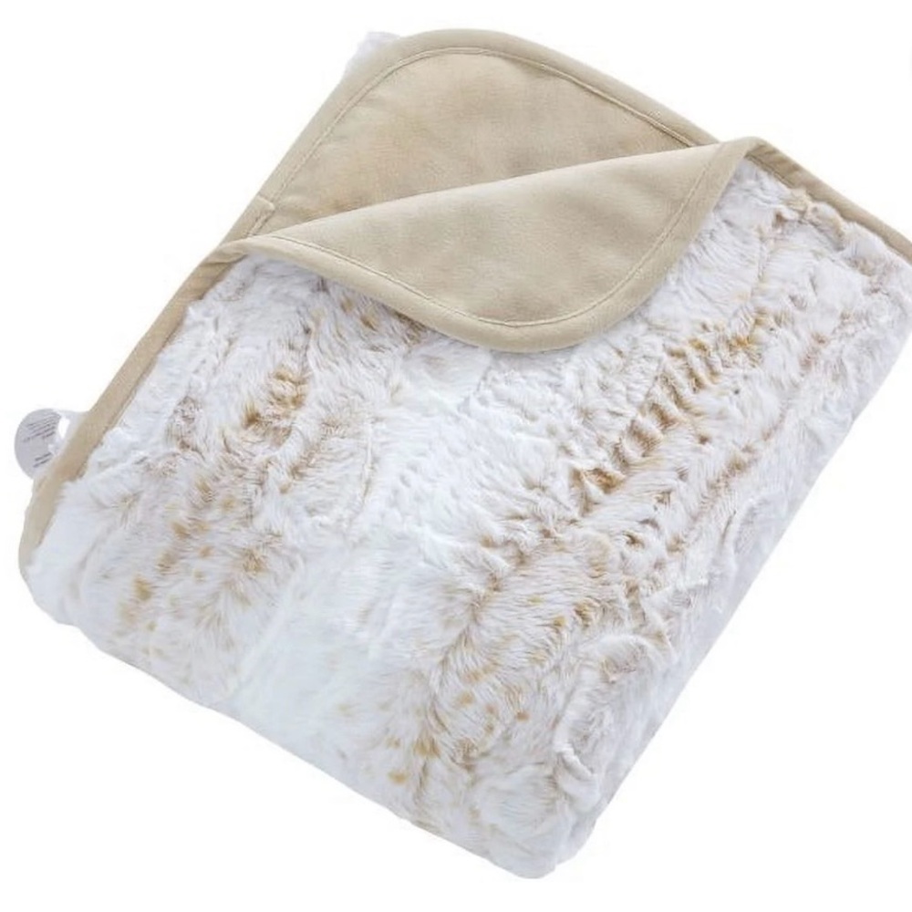 Brentwood Originals Oversized Waterproof Pet Blanket and Furniture Protector